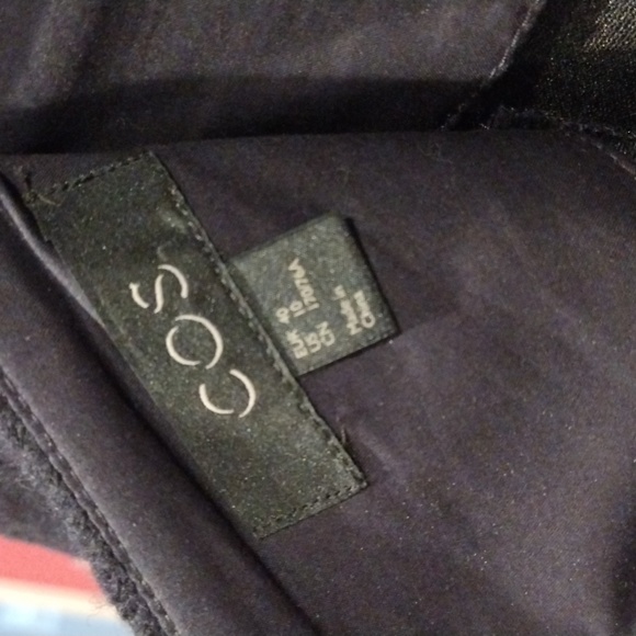 COS women's navy boiled wool skirt. EUC. Size 10. - Picture 8 of 11